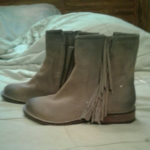 Uggs ankle boots